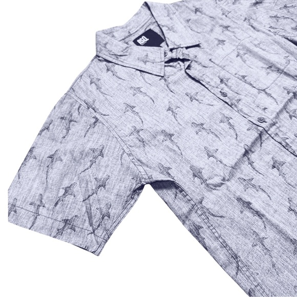 Like new RSQ boy’s Gray Shark Shirt size:L - Picture 2 of 5